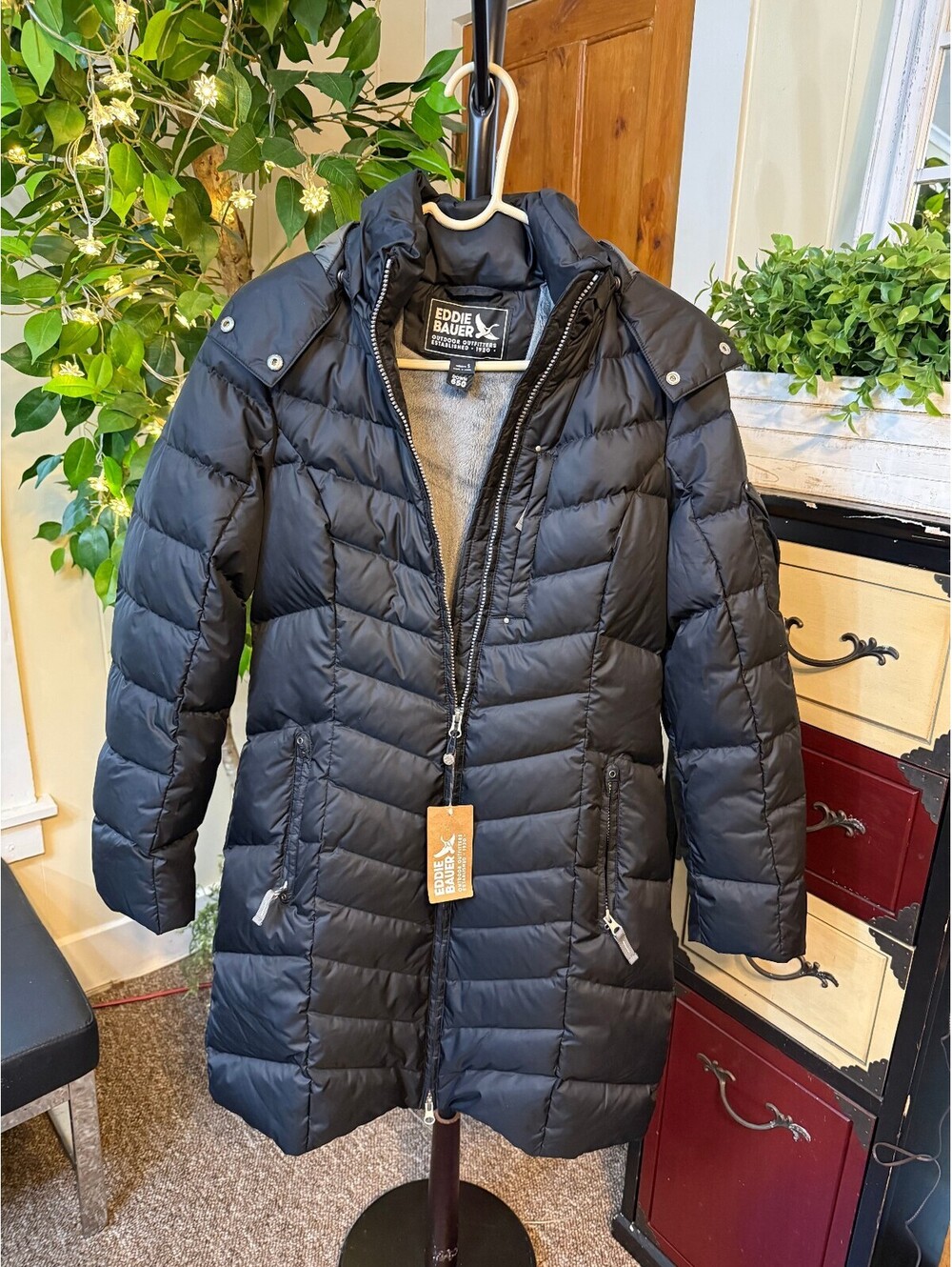 Eddie Bauer Women's Black 650 Fill Down Coat Size S - NWT